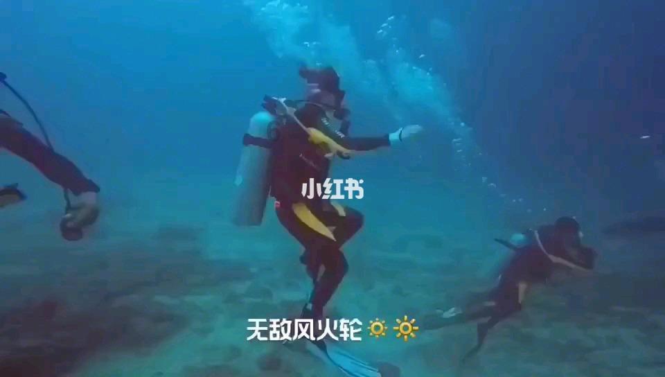 物质会对两个人的感情有影响吗？游戏画面