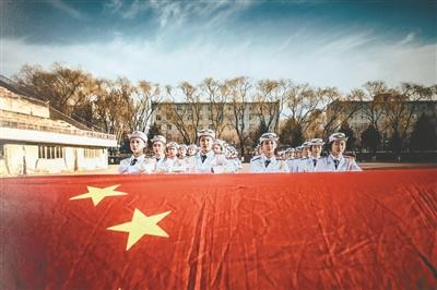 感谢雷霆!湖人逼近第九,四少轰93+24+25送大礼,西部乱翻天