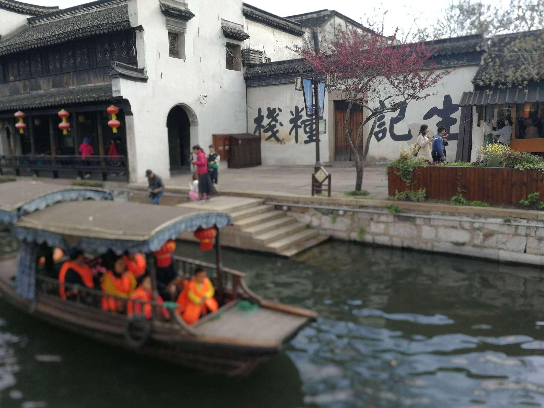隧道式速冻机：为榴莲保鲜，重塑100%味道之旅！